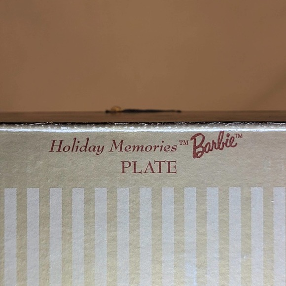 Vintage Collectible Holiday Memories BARBIE Plate 1997 Limited Edition COA - Picture 9 of 11